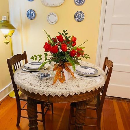 Magnolia Cottage Bed And Breakfast 나체스 외부 사진