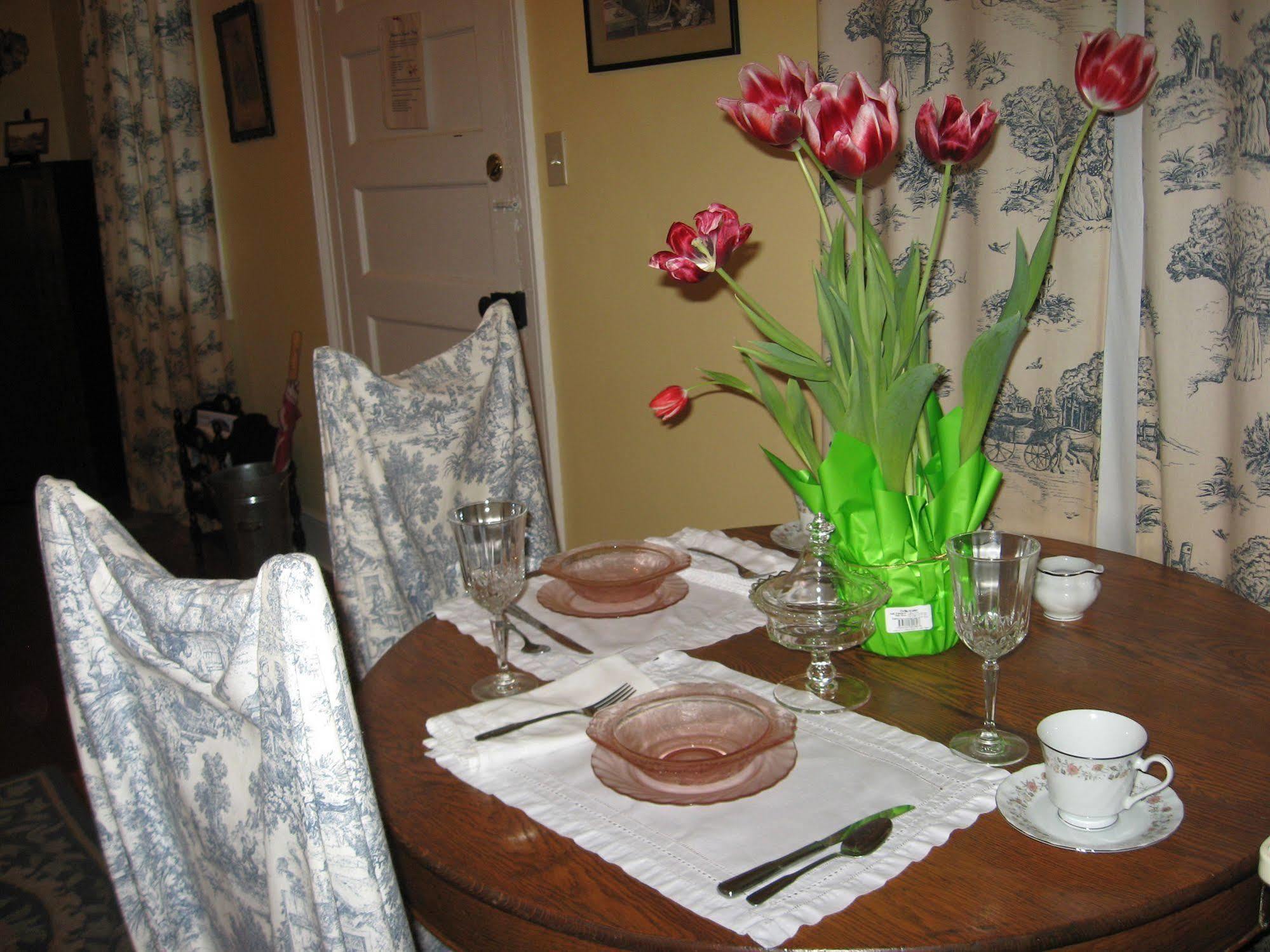 Magnolia Cottage Bed And Breakfast 나체스 외부 사진